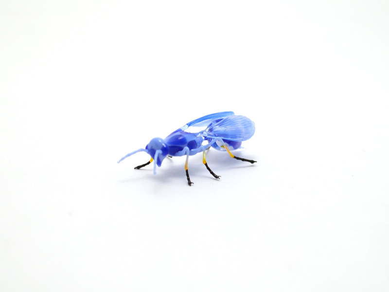 Blue Murrini Wasp, glass wasp by Wesley Fleming